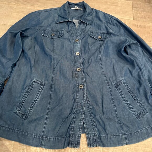 JM COLLECTION WOMENS LONG SLEEVE BUTTON DENIM SHIRT 10 PETITE - Picture 2 of 8